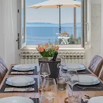 Zarello With Private Pool Next To The Sea Σπλιτ