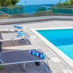 Zarello With Private Pool Next To The Sea Σπίτι διακοπών *