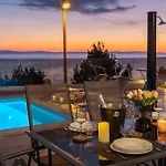 Zarello With Private Pool Next To The Sea Σπίτι διακοπών Σπλιτ