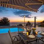 Zarello With Private Pool Next To The Sea Σπίτι διακοπών Σπλιτ