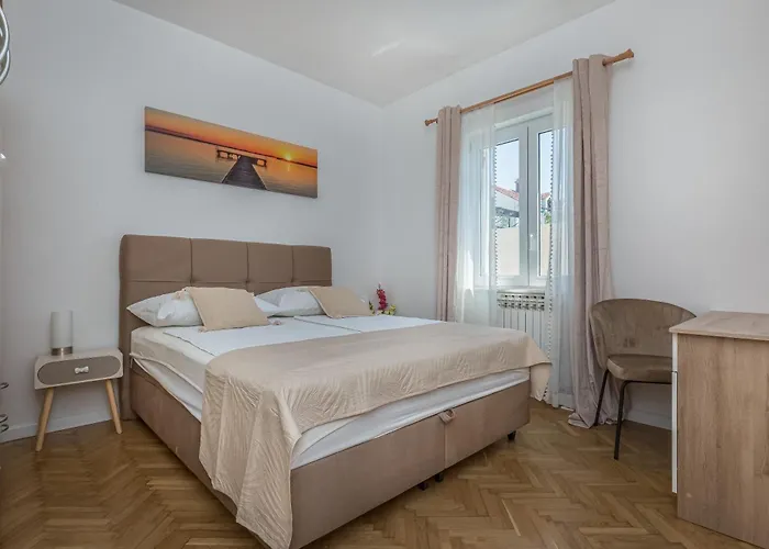 Zarello With Private Pool Next To The Sea