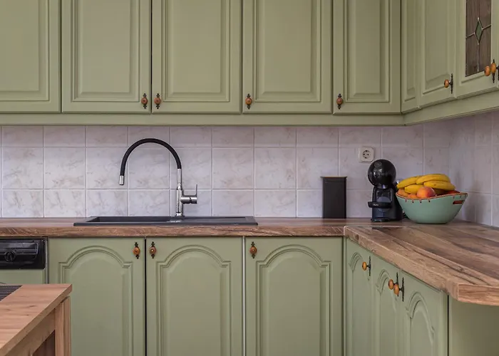 Zarello With Private Pool Next To The Sea Hébergement de vacances *