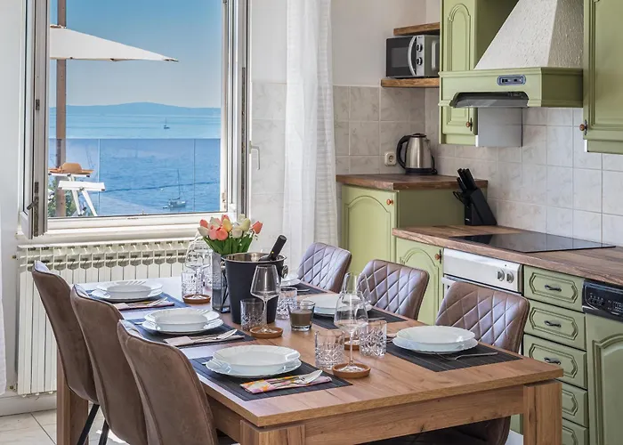 Hébergement de vacances Zarello With Private Pool Next To The Sea