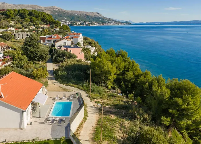 Zarello With Private Pool Next To The Sea Hébergement de vacances